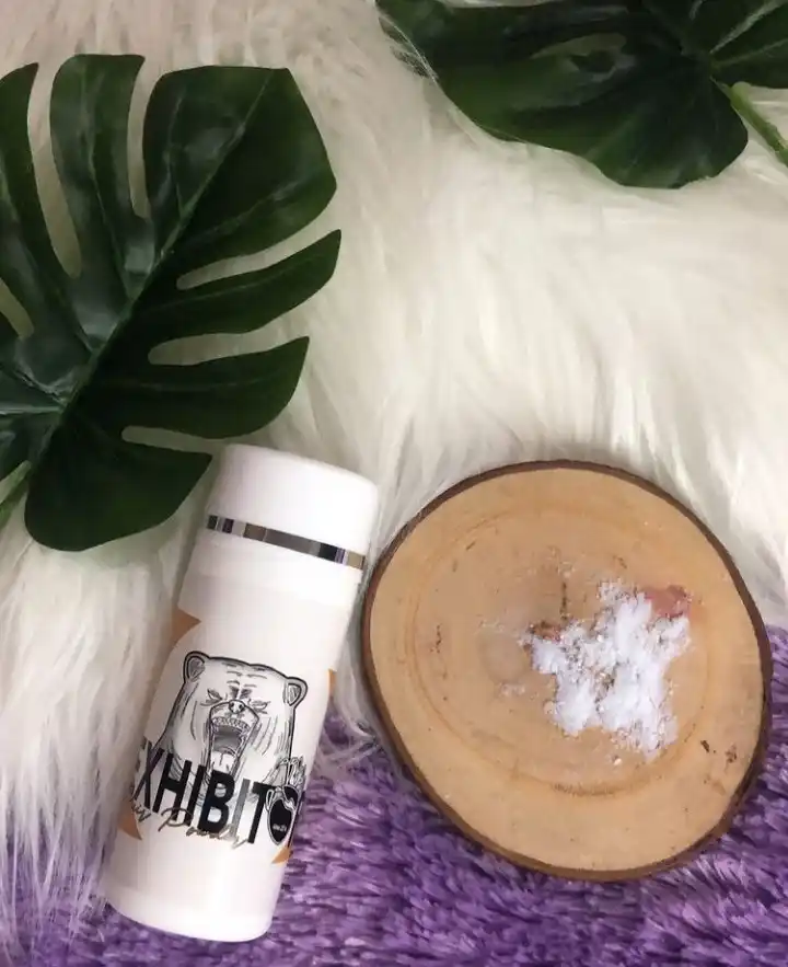 Exhibitor Hair Powder